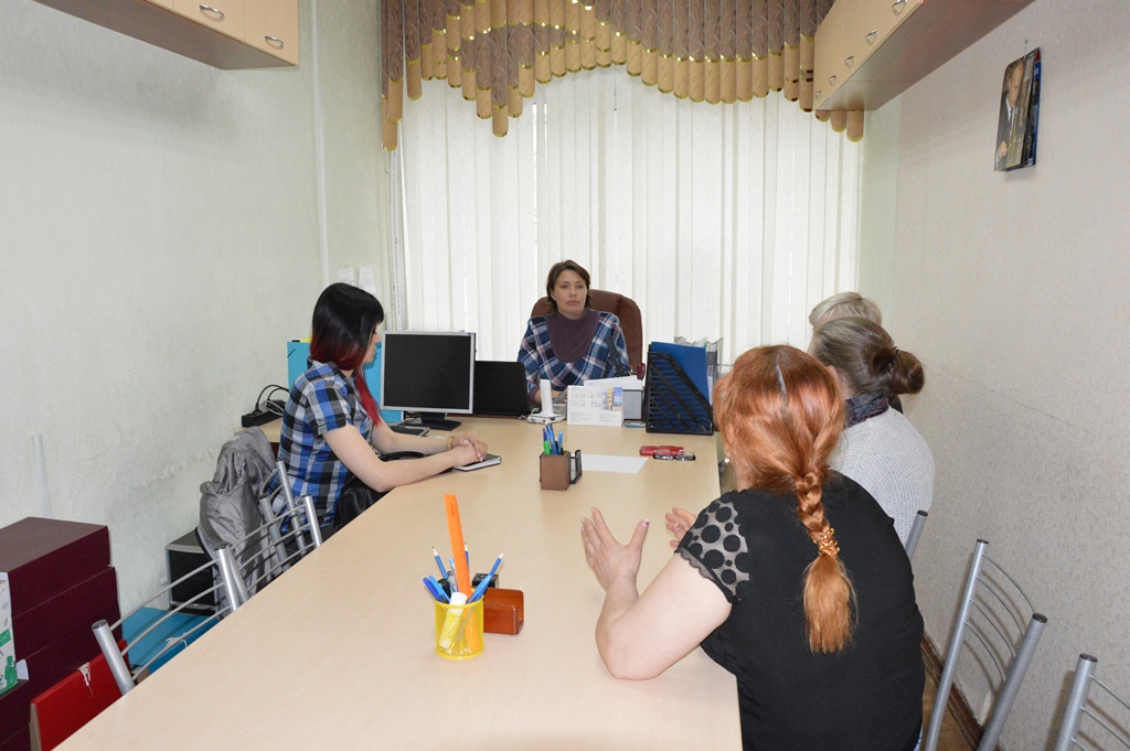 Кризисный центр новый. Кризисный центр для женщин Барнаул ул Смирнова 79г. Кризисный центр для женщин Барнаул. Кризисный центр для женщин Барнаул ул Смирнова. «Краевой кризисный центр для женщин».