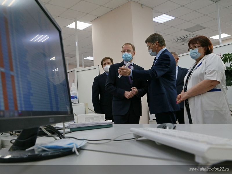 В ковидных госпиталях Алтайского края количество коек превысит 5000