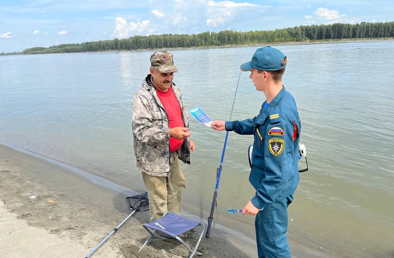 В Барнауле продолжается акция «Вода – безопасная территория»