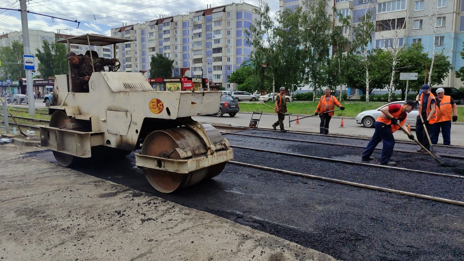 МБУ «Автодорстрой» продолжает ремонт дорог