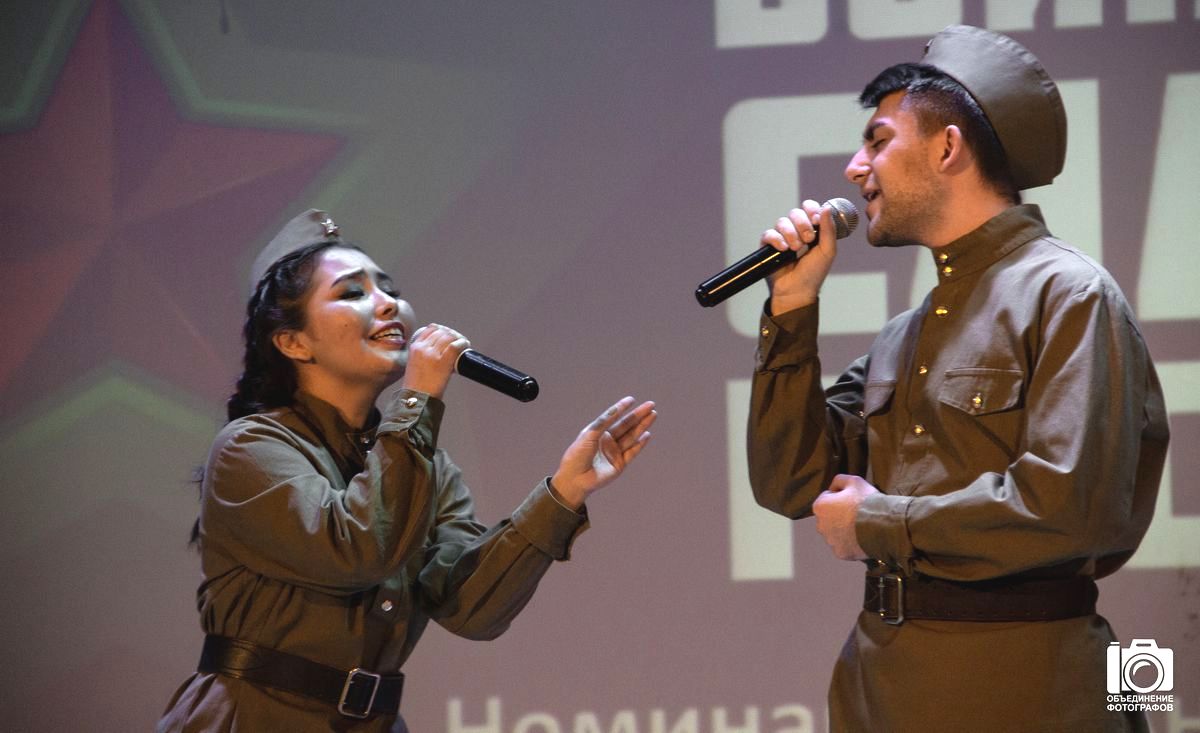 Юных барнаульцев приглашают к участию в Международном фестивале патриотической песни «Молодые таланты Отечества»