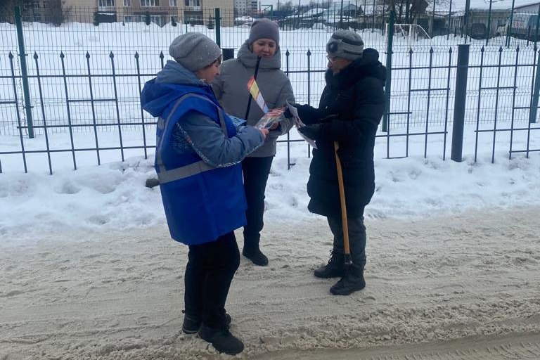 В Октябрьском районе жителям напомнили о необходимости соблюдать правила пожарной безопасности