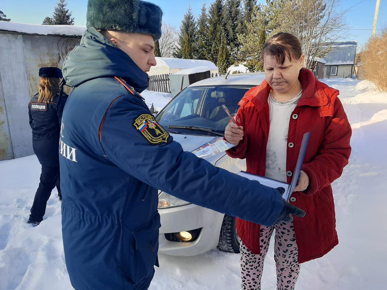 В новогодние праздники жителям Центрального района напоминают о правилах пожарной безопасности