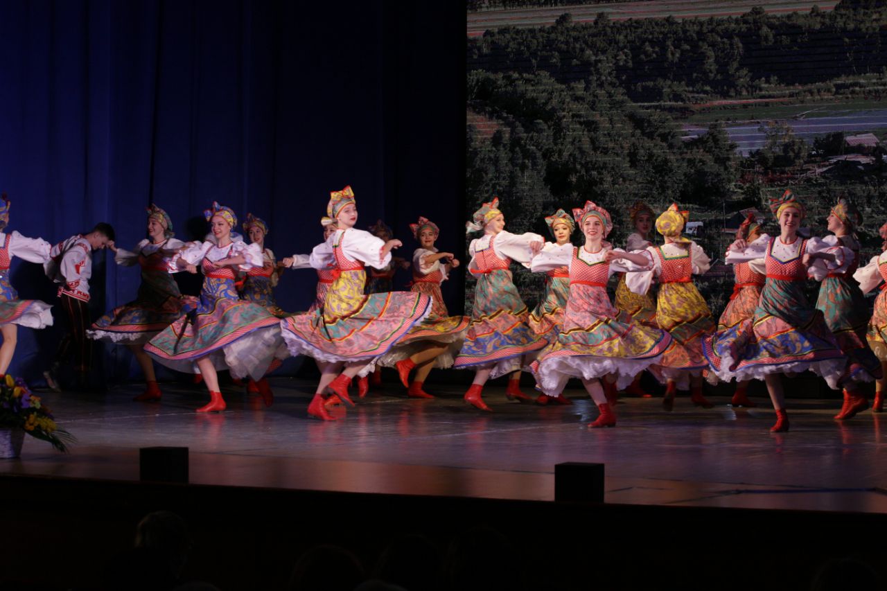 Во Дворце культуры города Барнаула прошел концерт, посвященный Международному женскому дню
