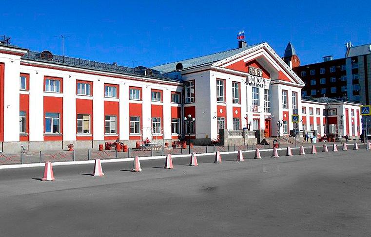 Вокзальный комплекс Барнаула вновь прошел полную санитарную обработку