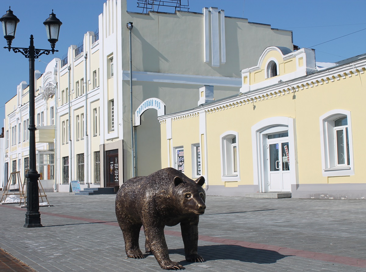 Скульптура медведя Барнаул