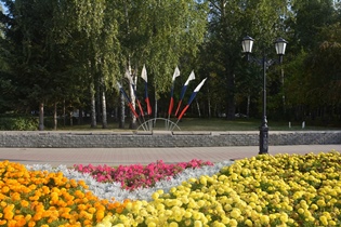 Ленинский район украсился ко Дню празднования 292-летия Барнаула 