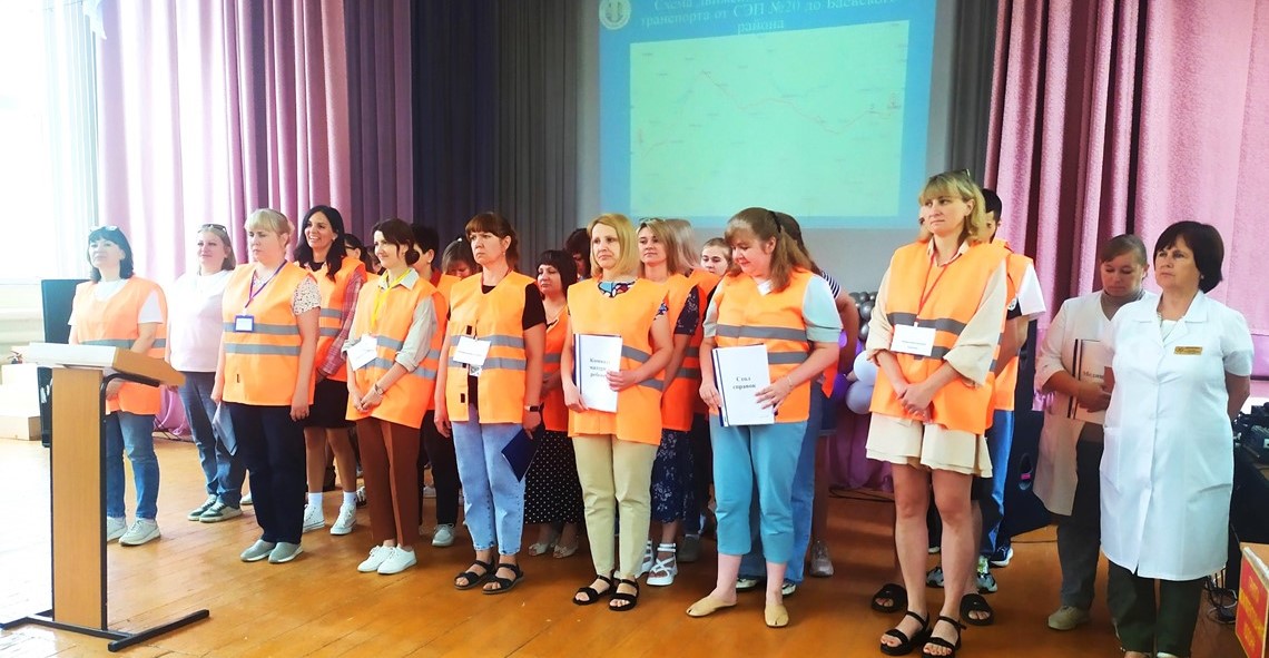 Тренировка по практическому развертыванию сборного эвакуационного пункта состоялась в Ленинском районе на базе гимназии №79  