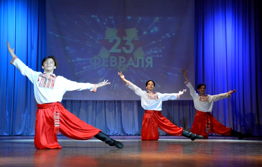 В Барнауле в Доме культуры «Октябрьский» состоится праздничный концерт, посвященный Дню защитника Отечества