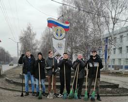 В Ленинском районе Барнаула стартовали акции в рамках месячника весенней санитарной очистки