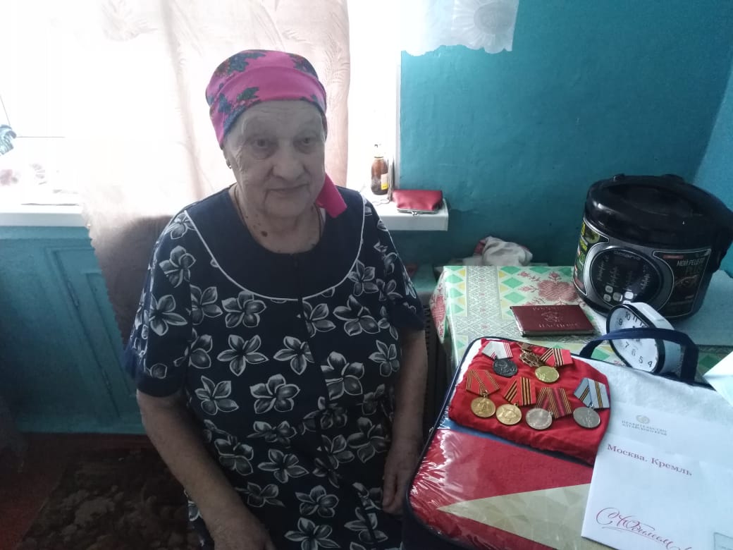 95-летний юбилей отмечает труженица тыла Варвара Васильевна Синельникова