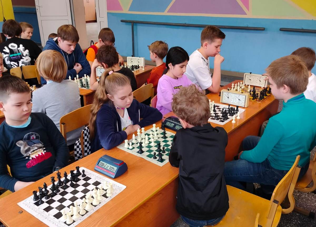 В Ленинском районе прошел турнир по быстрым шахматам
