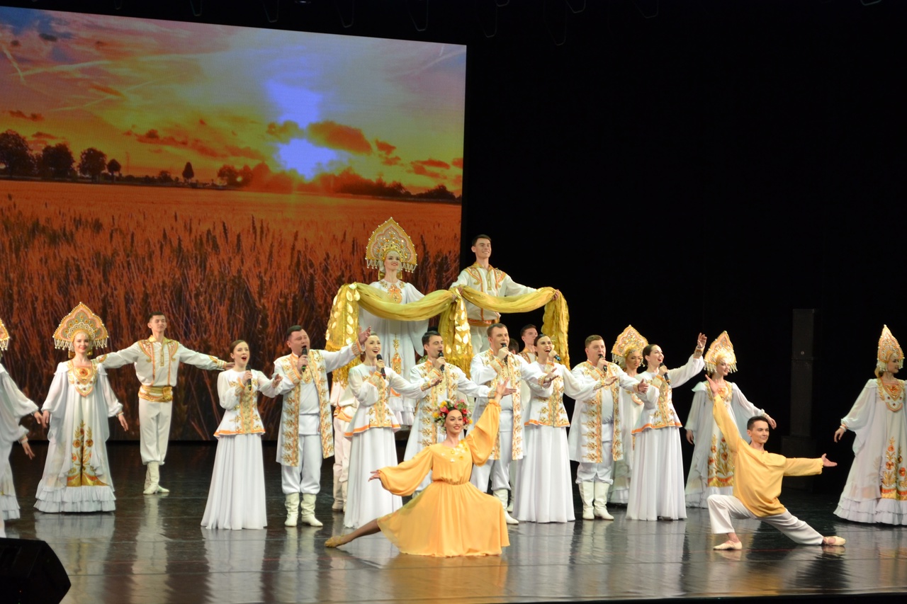 Театры и ансамбли Барнаула побывают с гастролями в городах России