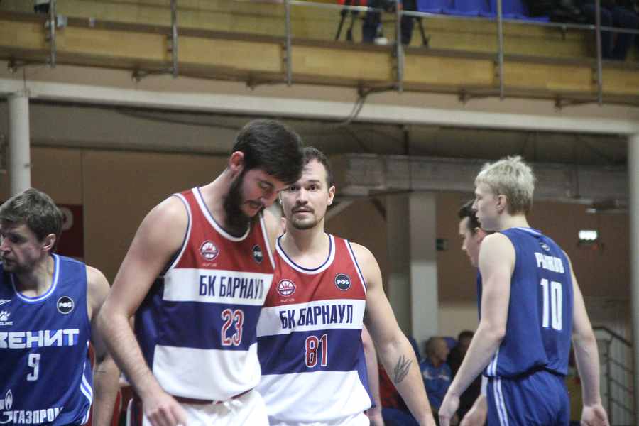 Барнаульские баскетболисты приглашают на игру с «Новосибирском»