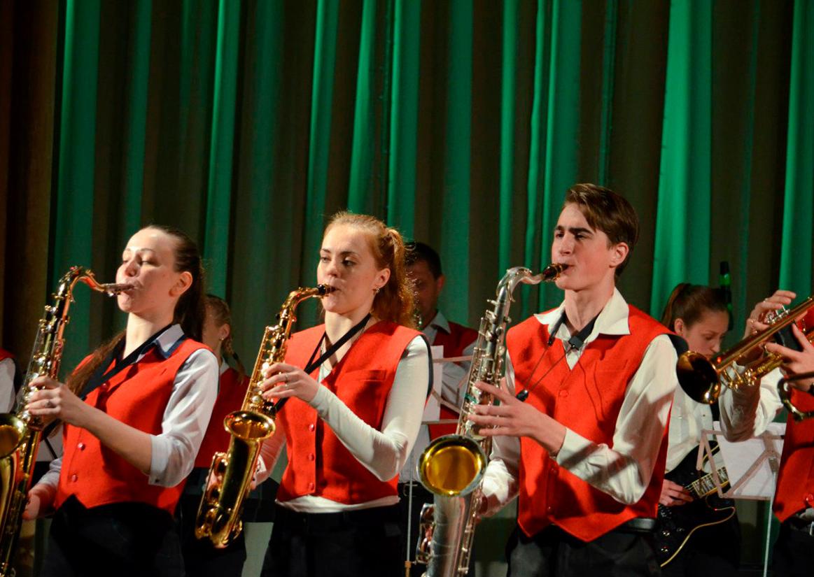 Краевой фестиваль духовой музыки, посвящённый 75-летию Великой Победы, пройдет в Барнауле в день города