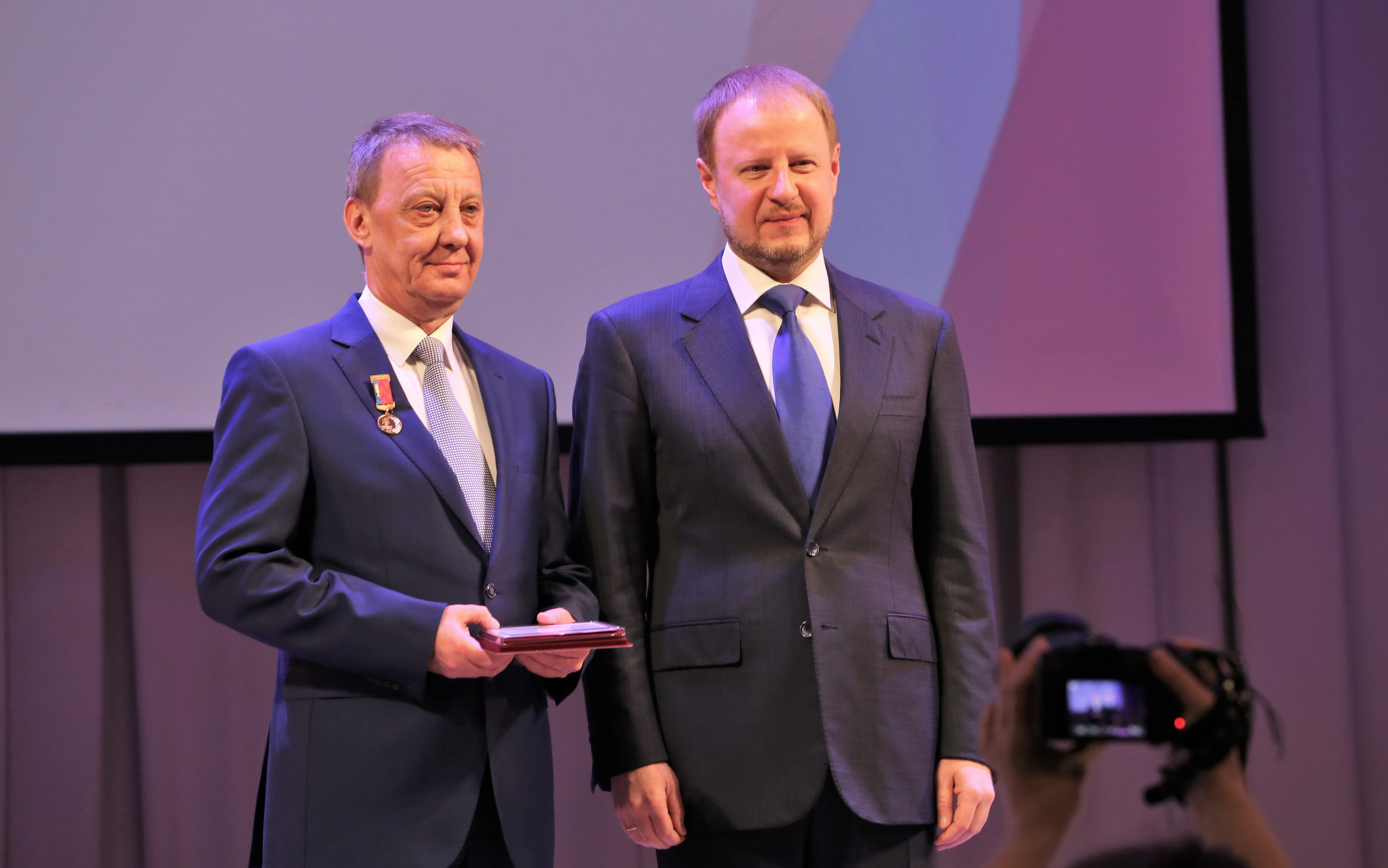 Глава Барнаула Вячеслав Франк награжден медалью «За заслуги в труде»
