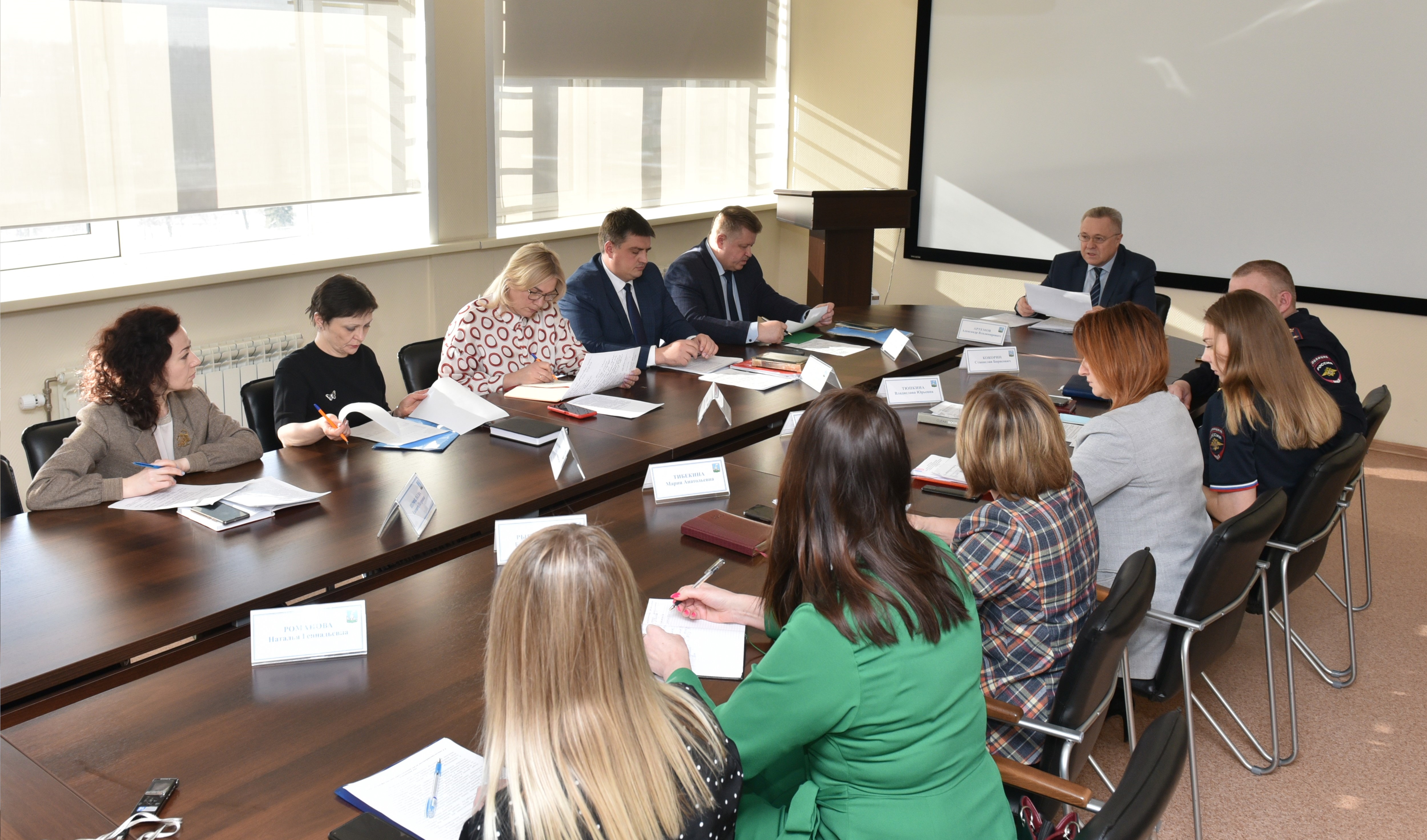 Вопросы профилактики преступности среди несовершеннолетних рассмотрели в администрации Барнаула