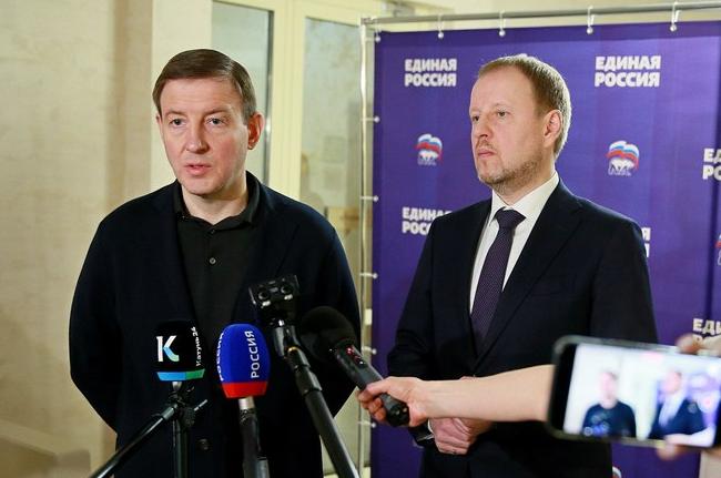 Андрей Турчак поддержал выдвижение кандидатуры Виктора Томенко на пост Губернатора Алтайского края 