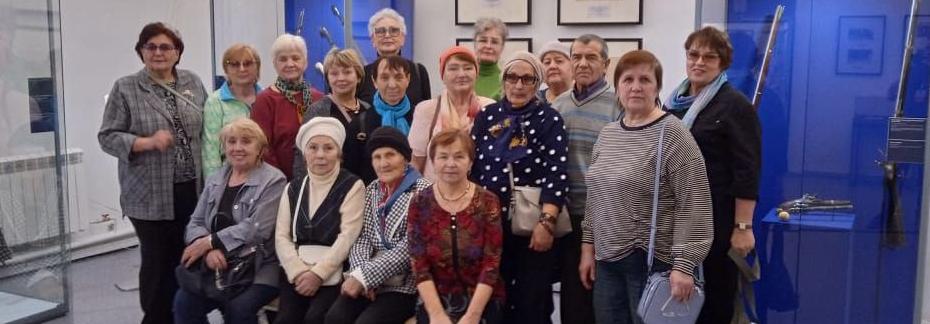 Знакомство с историей казачества: жители Петровского микрорайона посетили уникальную выставку