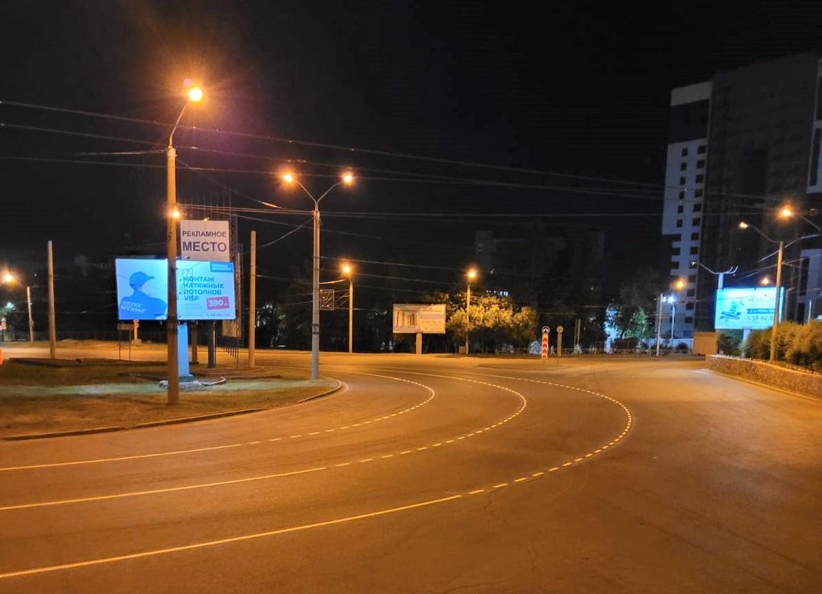 На кольцевых дорогах Барнаула нанесли дорожную разметку