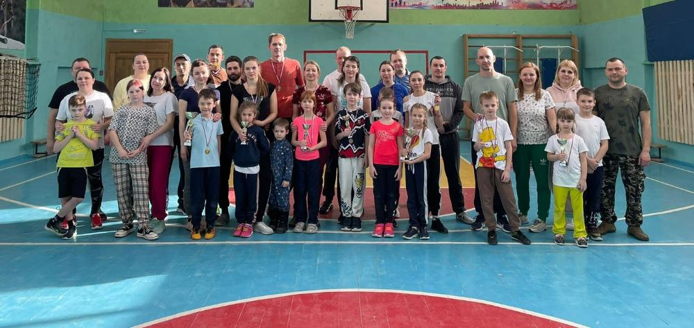 В Железнодорожном районе Барнаула определили самые спортивные семьи