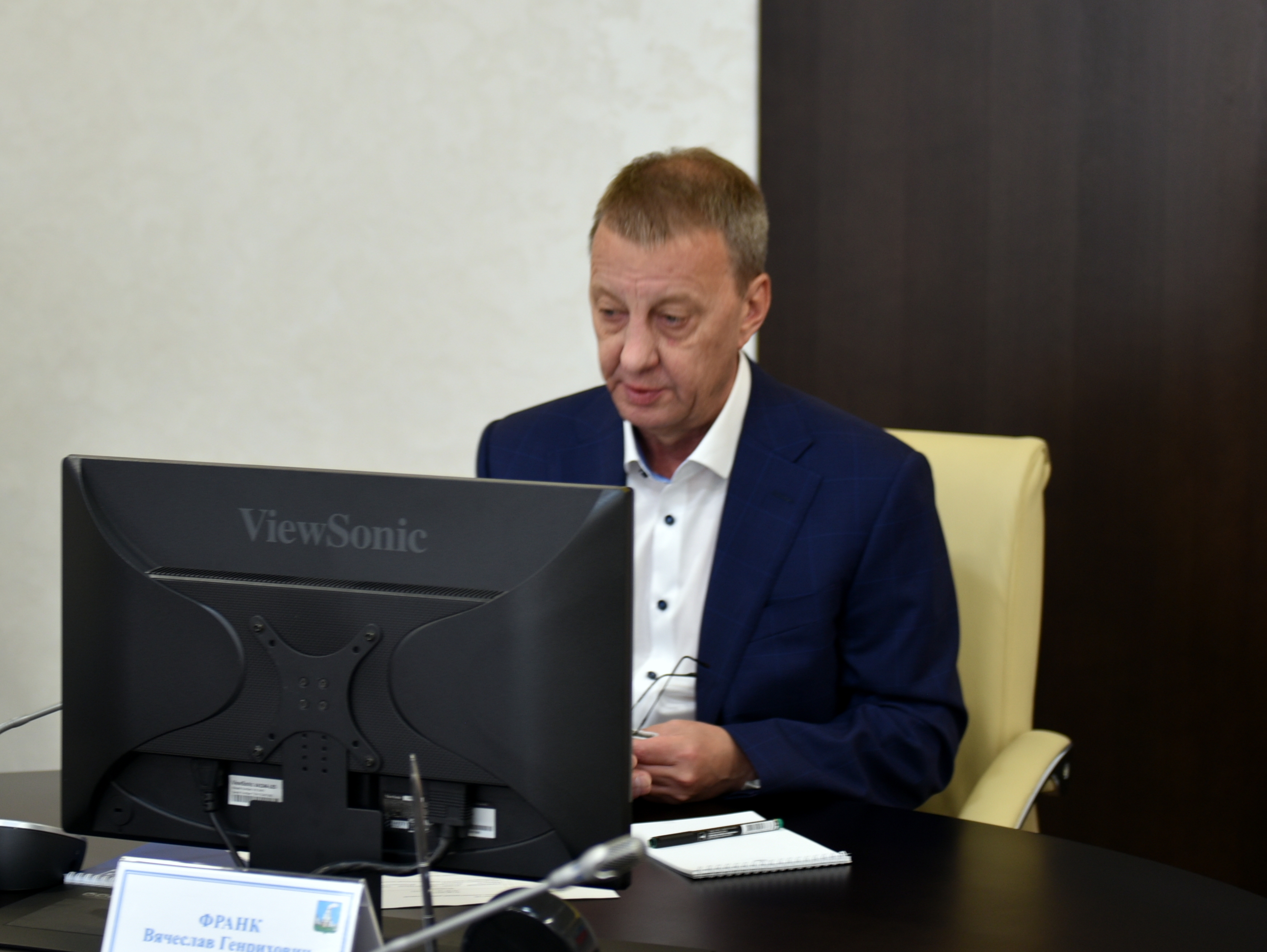 Вячеслав Франк поблагодарил барнаульцев за активное участие в голосовании за благоустройство общественных территорий 