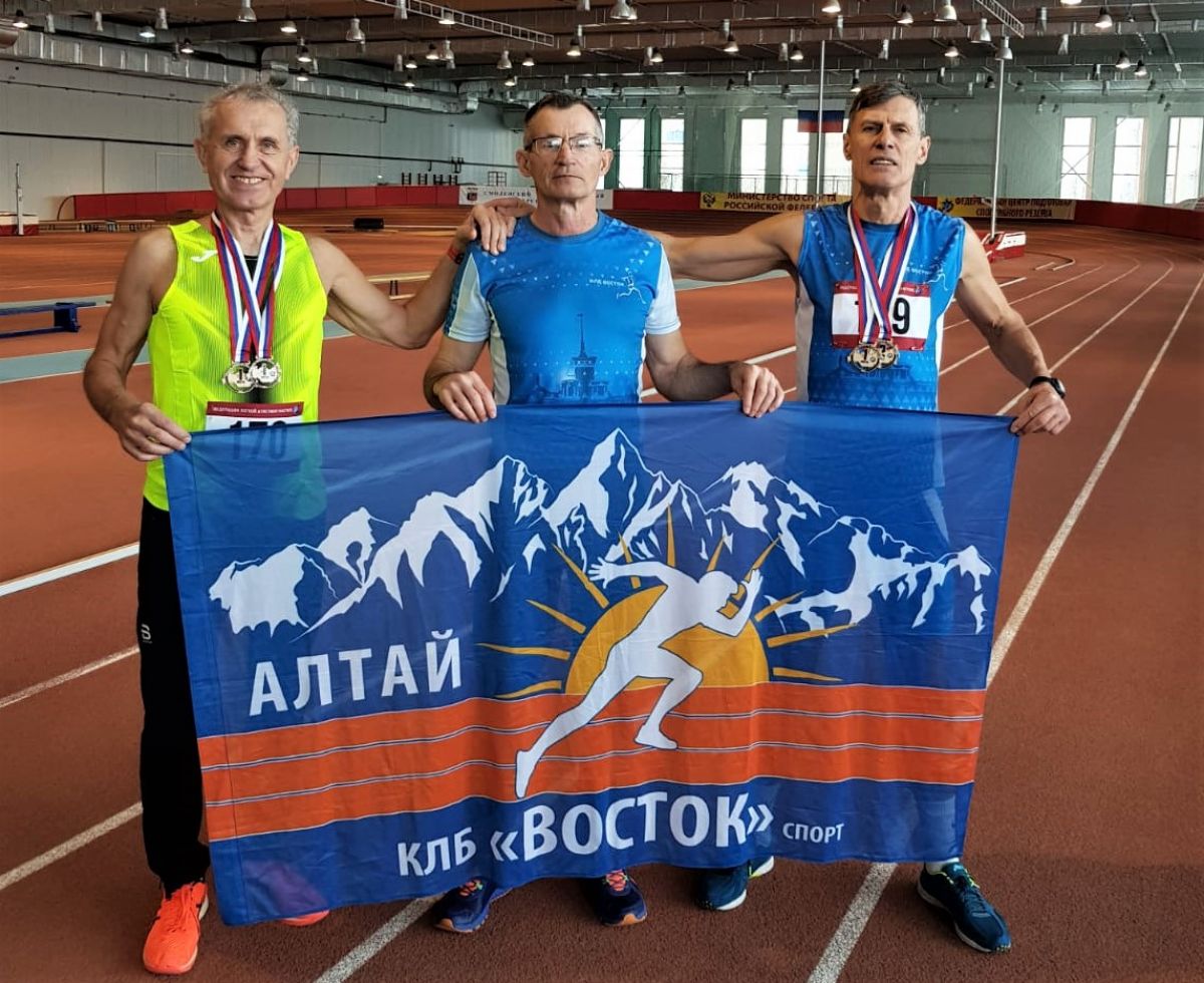 Барнаульские легкоатлеты стали победителями международных ветеранских турниров