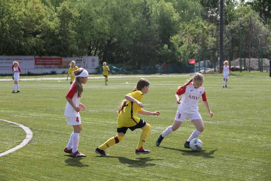 В международный женский день в СК «Темп» пройдет футбольный фестиваль среди девочек