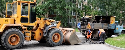 В Ленинском районе продолжается текущий ремонт улично-дорожной сети