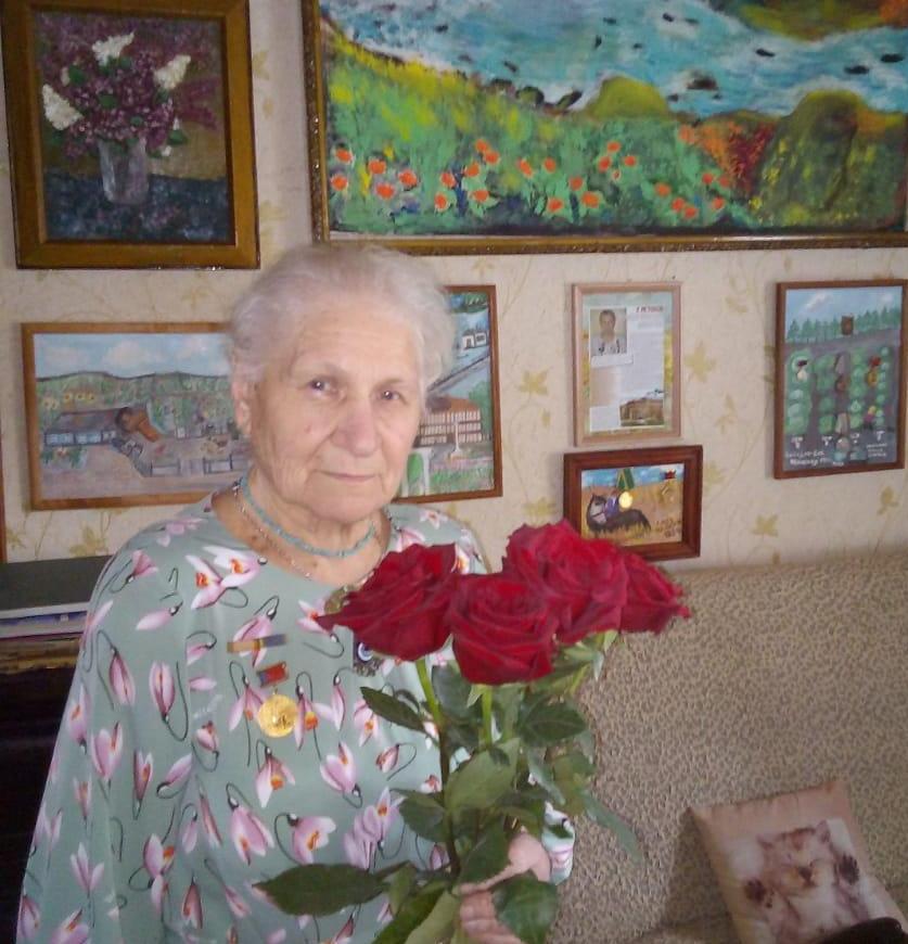 Администрация Центрального района города Барнаула поздравляет Анну Алексеевну Тулупову с юбилеем- 90-летием со Дня рождения!