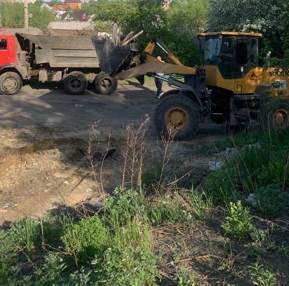 77 машин мусора вывезли за месяц в Железнодорожном районе Барнаула