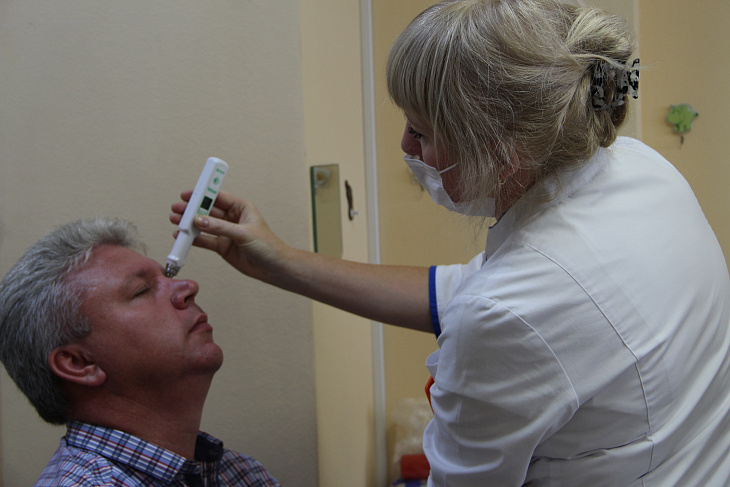 Барнаульцы могут бесплатно проверить зрение 