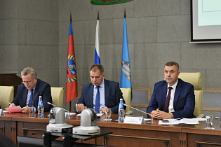 В администрации Барнаула обсудили бюджетные проектировки в предстоящем году и на среднесрочную перспективу 