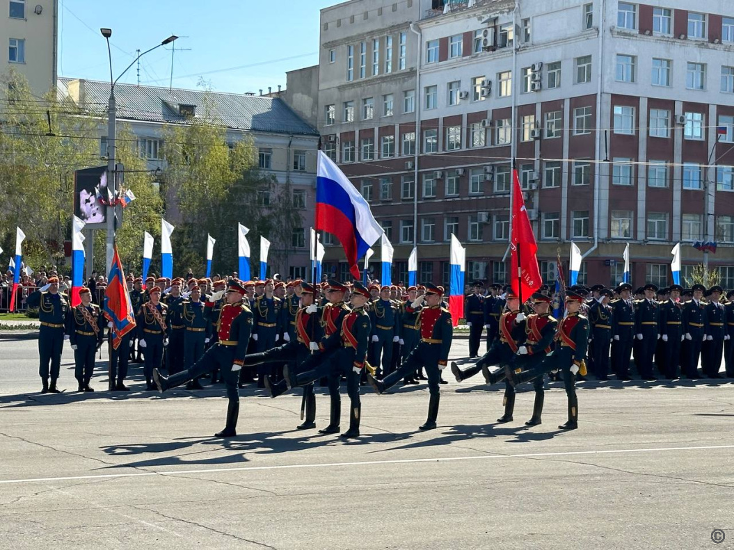 Торжественное шествие войск Барнаульского гарнизона началось в Барнауле |  09.05.2024 | Барнаул - БезФормата