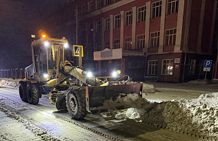МБУ «Автодорстрой» проводит полный цикл очистки дорог и тротуаров от снега