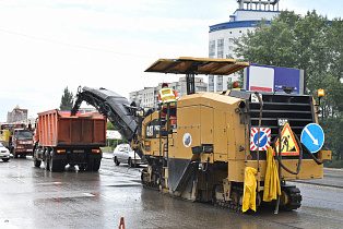 В Барнауле определяют подрядчиков по строительству, ремонту дорог и благоустройству общественных территорий