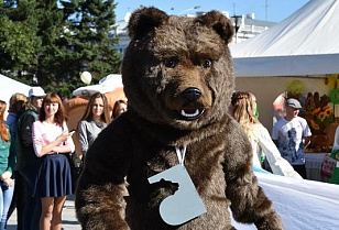 В «Ночь музеев» барнаульцы смогут встретить туристический символ города - Медведя