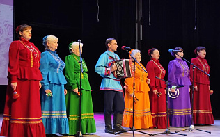 В Барнауле прошел традиционный фестиваль ветеранских хоров