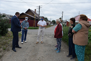 Ремонт дорог частного сектора вновь обсудили с жителями районов Барнаула
