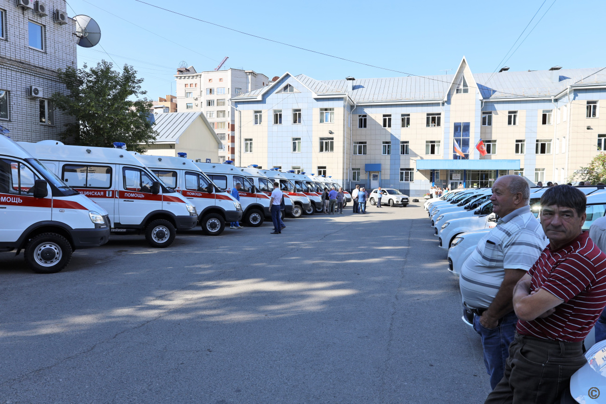 25 автомобилей для оказания медицинской помощи получили медорганизации  Барнаула и края БАРНАУЛ :: Официальный сайт города