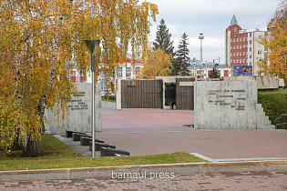 На Мемориале Славы в Барнауле завершаются работы по переводу на природный газ Вечного огня