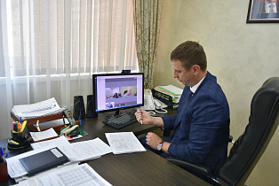 Сергей Пашковский поручил руководству БТСК довести график устранения повреждений на теплосетях после первого этапа опрессовки до населения