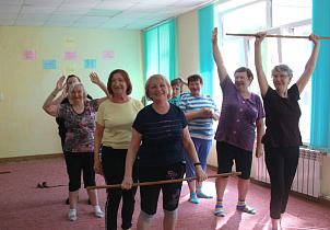 Барнаульцев «серебряного» возраста приглашают найти свое хобби в центре социального обслуживания