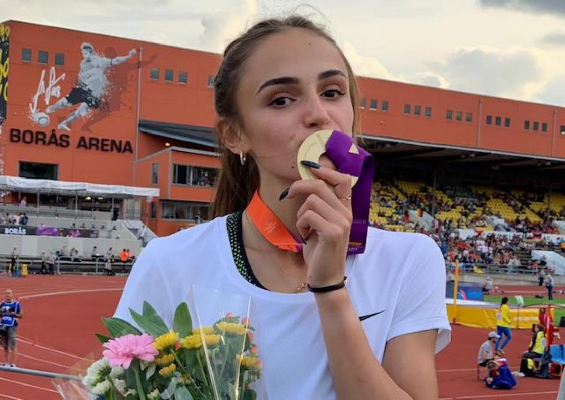 Барнаульская легкоатлетка Полина Миллер выиграла первенство Европы среди спортсменок до 20 лет в беге на 400 метров