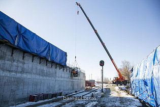 В апреле на мосту по проспекту Ленина начнут монтаж пролетных строений