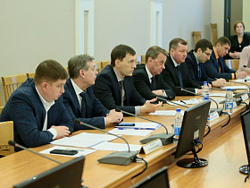 В Правительстве Алтайского края обсудили перспективы организации сборочного производства трамваев в Барнауле 