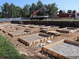 В рамках национального проекта «Демография» в Барнауле строят новый физкультурно-оздоровительный комплекс