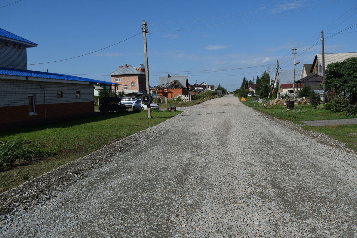 В пригороде Барнаула продолжается асфальтирование дорог БАРНАУЛ ::  Официальный сайт города