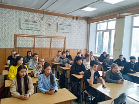 В Барнауле проходят мероприятия по профилактике наркомании, экстремизма и терроризма в молодежной студенческой среде   