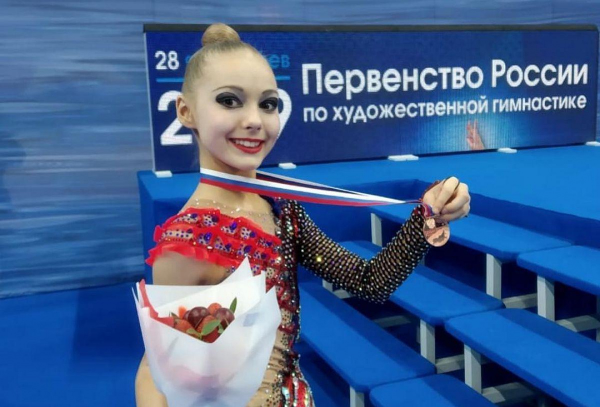 Барнаульская гимнастка Алина Ломакина стала бронзовым призером первенства России